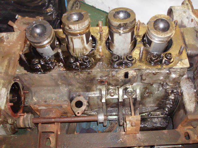 gardner 4lw engine 002