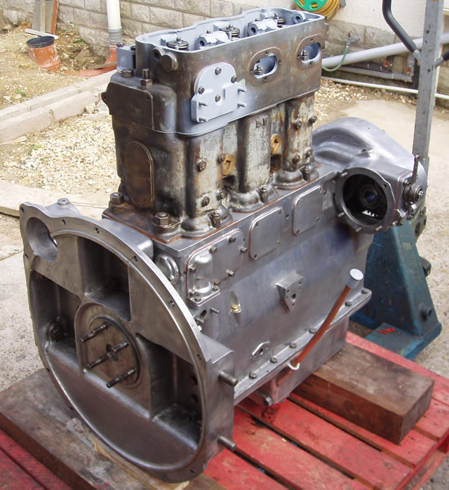 Kromhout Gardner 3LW engine 009